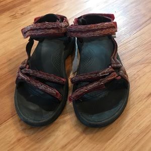 Tevas